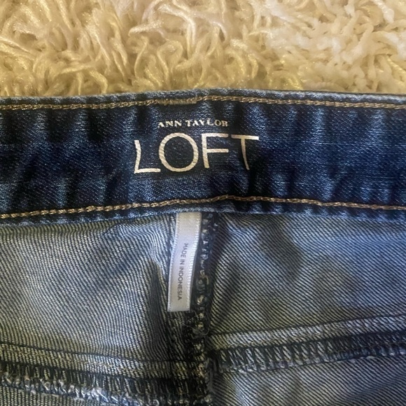 Loft Ann Taylor Denim Jeans Modern Straight Size 28/ 6 - Picture 2 of 8